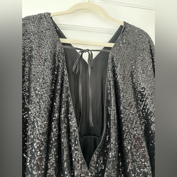 Black Sequined Dolman Sleeve Romper - Picture 7 of 16